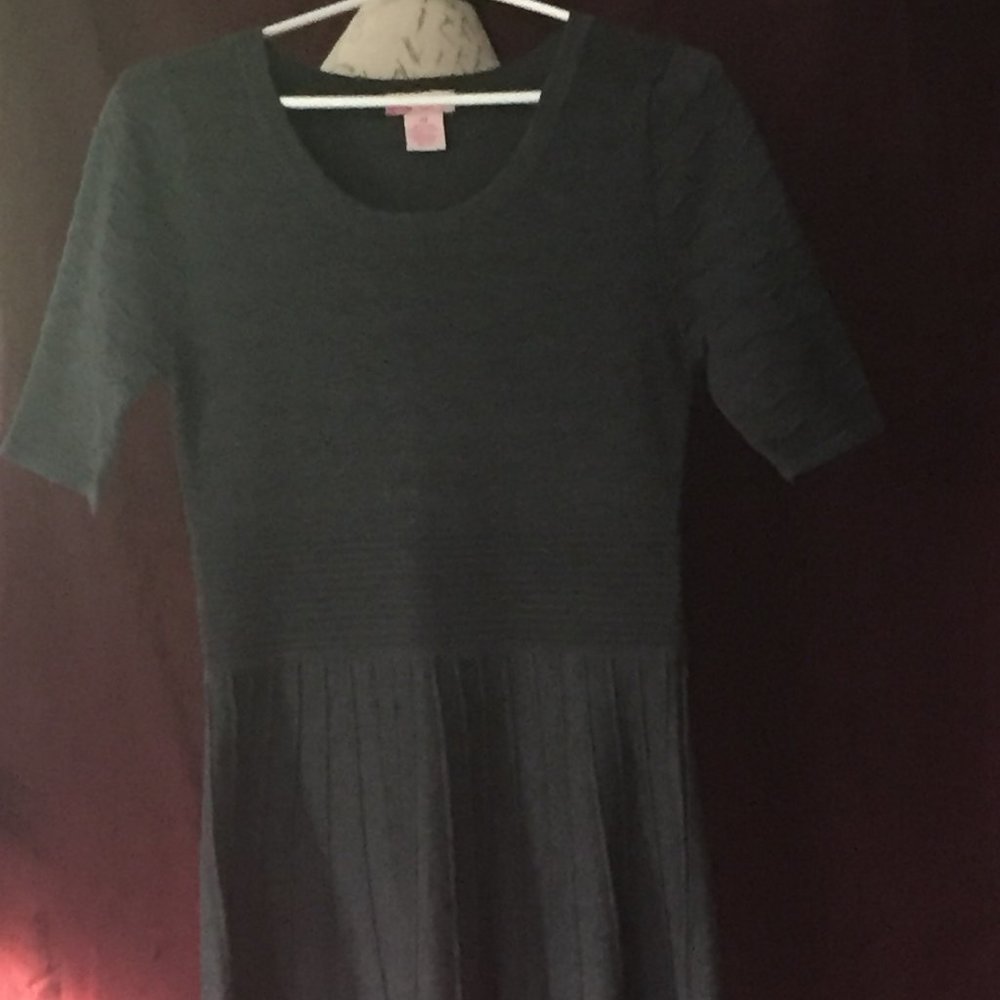 #149 Candies gray short sleeve dress